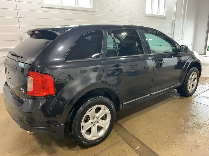 Ford Edge 2013 photo 4