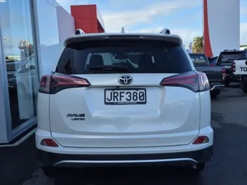 Toyota Rav4 2016 photo 5