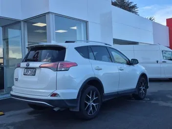 Toyota Rav4 2016 photo 4