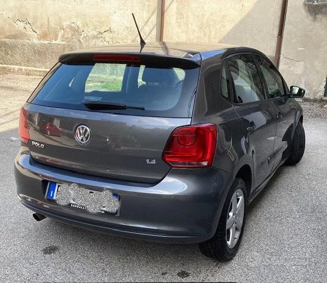 Volkswagen Polo 2013 photo 2