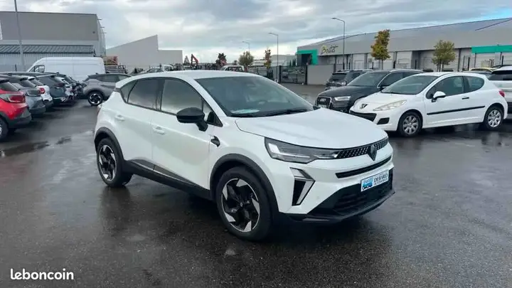 Renault Captur 2025 photo 3