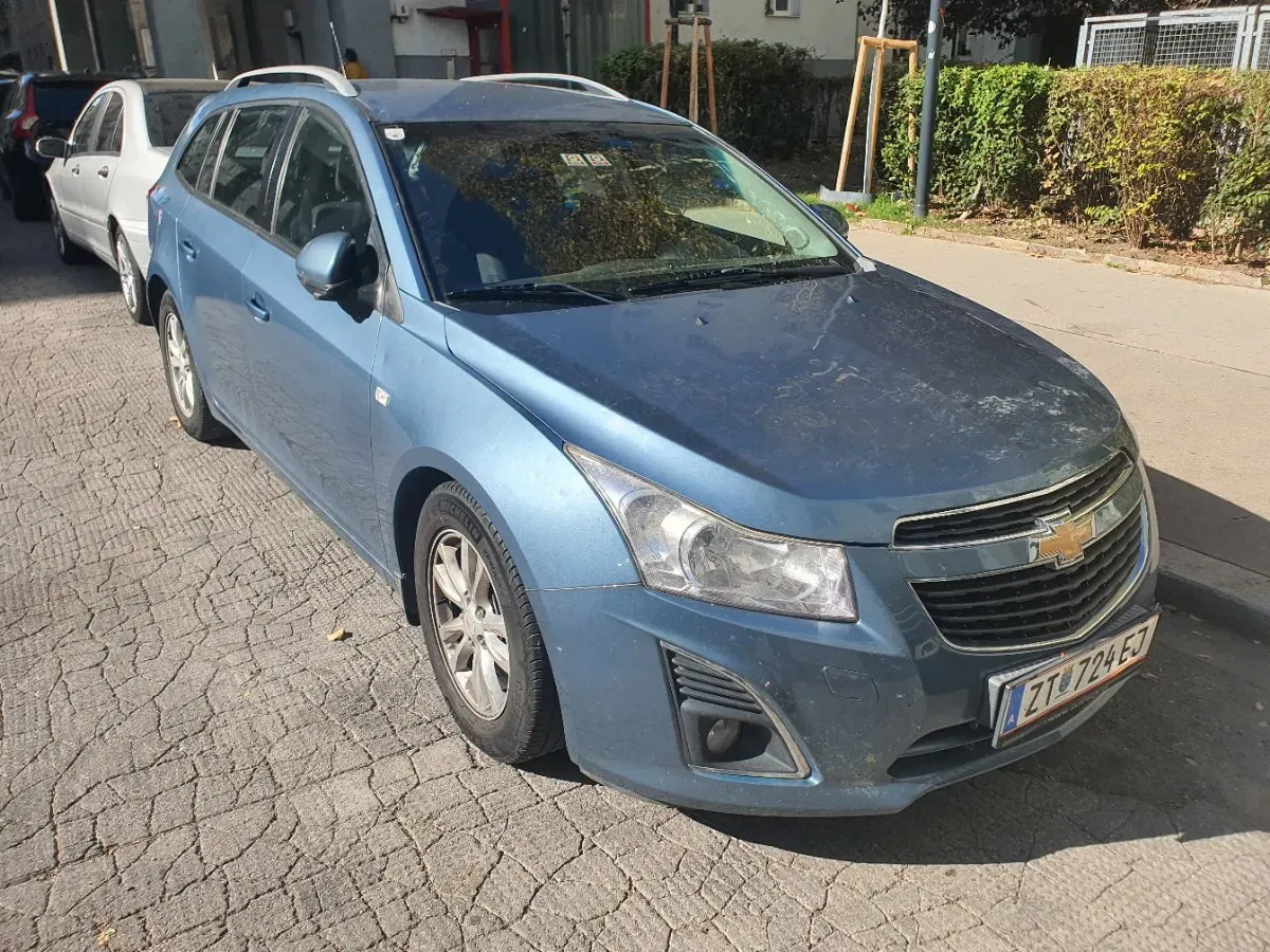 Chevrolet Cruze 2013 photo 2