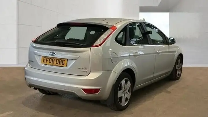 Ford Focus 2008 photo 4
