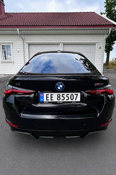 BMW I4 2022 photo 4