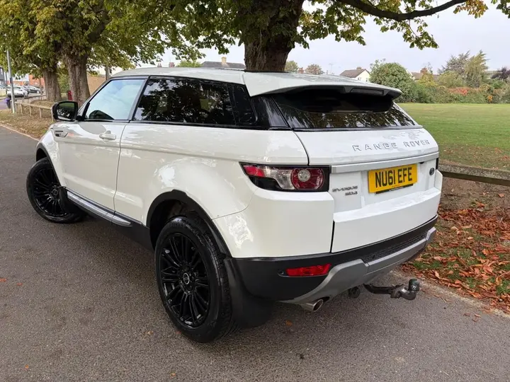 Land Rover Range Rover Evoque 2011 photo 4