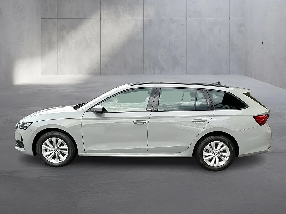 Skoda Octavia 2026 photo 2