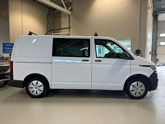 Volkswagen Transporter 2022 photo 5