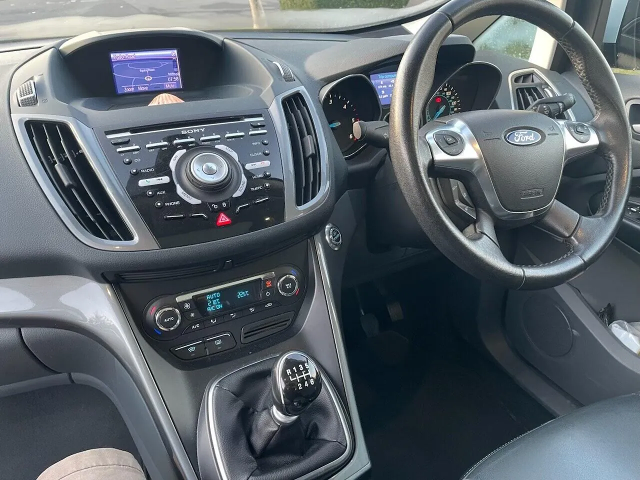 Ford C-Max 2013 photo 2