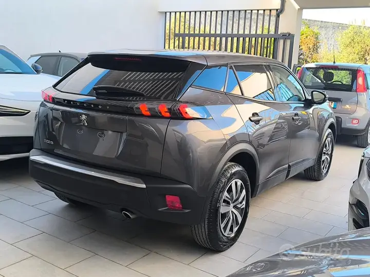 Peugeot 2008 2021 photo 4