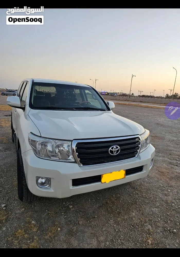 Toyota Land Cruiser 2012 photo 2
