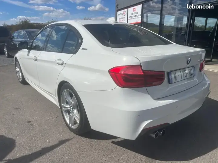 BMW Série 3 2015 photo 3