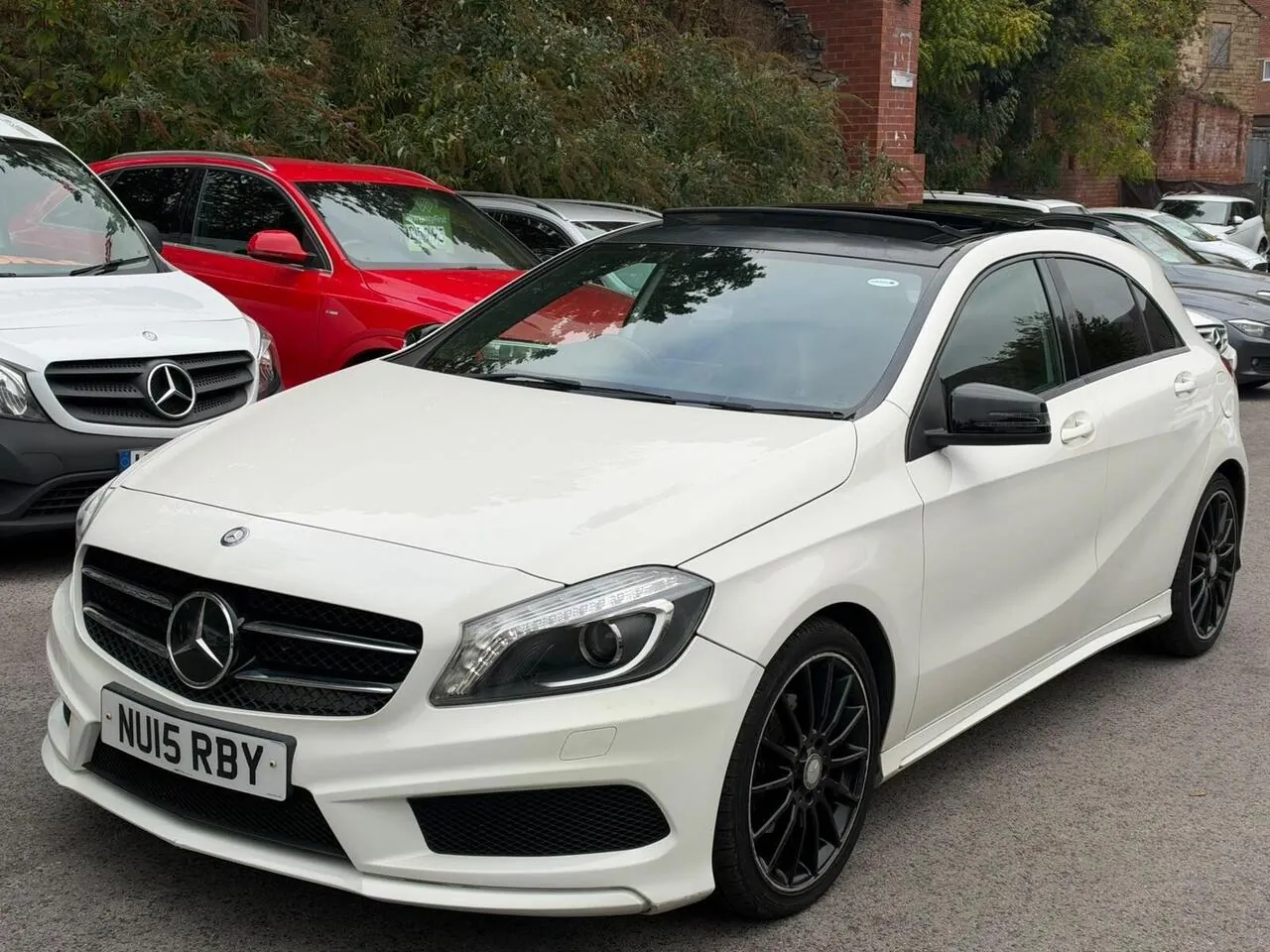 Mercedes-Benz A-Class 2015 photo 2