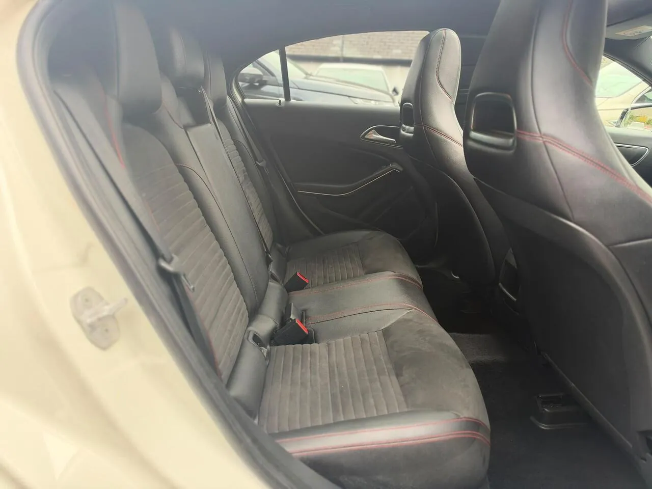 Mercedes-Benz A-Class 2015 photo 4
