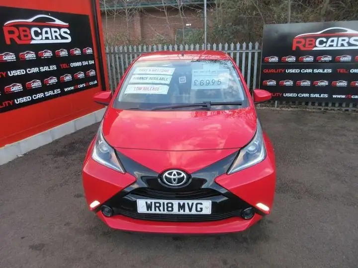 Toyota Aygo 2018 photo 2