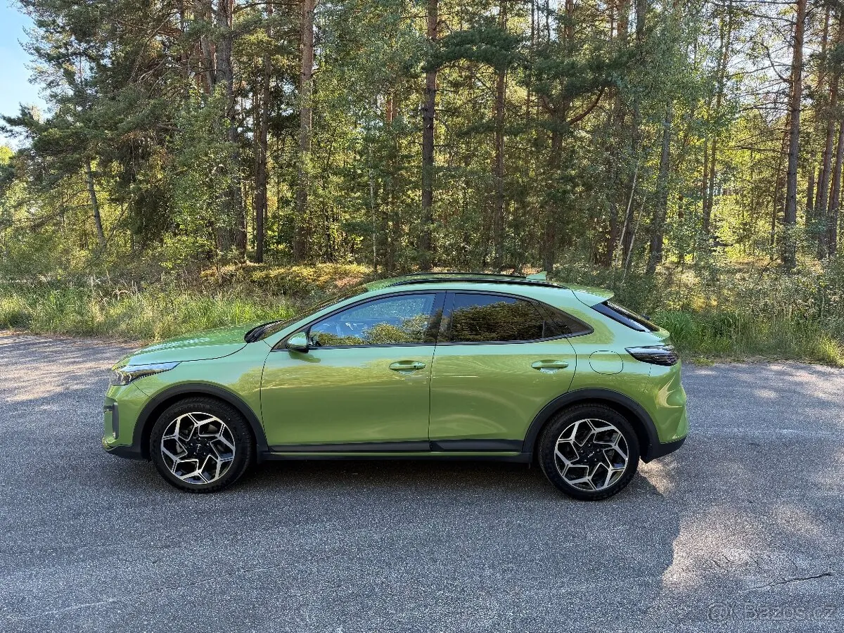 Kia Xceed 2023 photo 4
