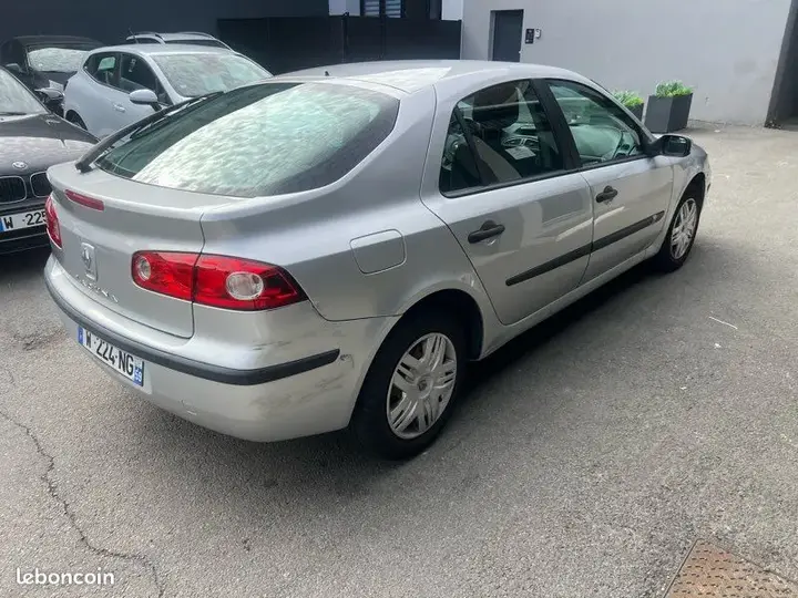 Renault Laguna 2006 photo 4