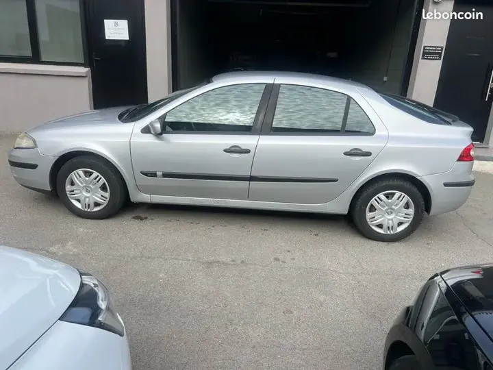 Renault Laguna