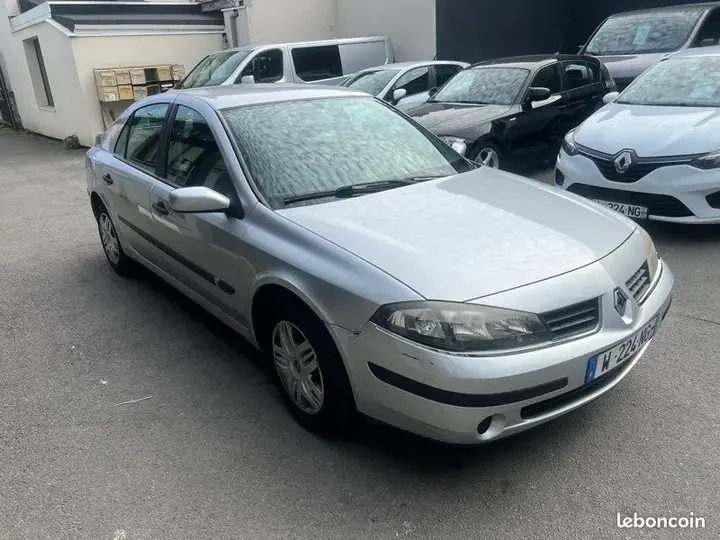 Renault Laguna 2006 photo 3