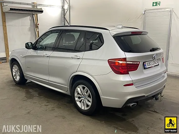 BMW X3 2012 photo 2