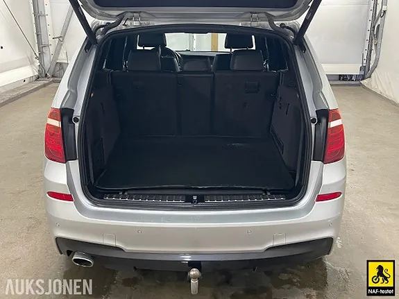 BMW X3 2012 photo 4