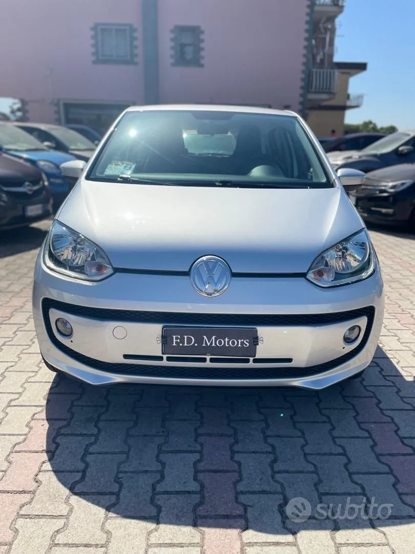 Volkswagen Up 2015 photo 3