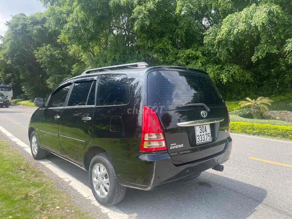 Toyota Innova 2006 photo 5
