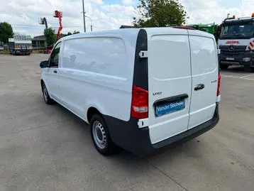 Mercedes-Benz Vito 2022 photo 3