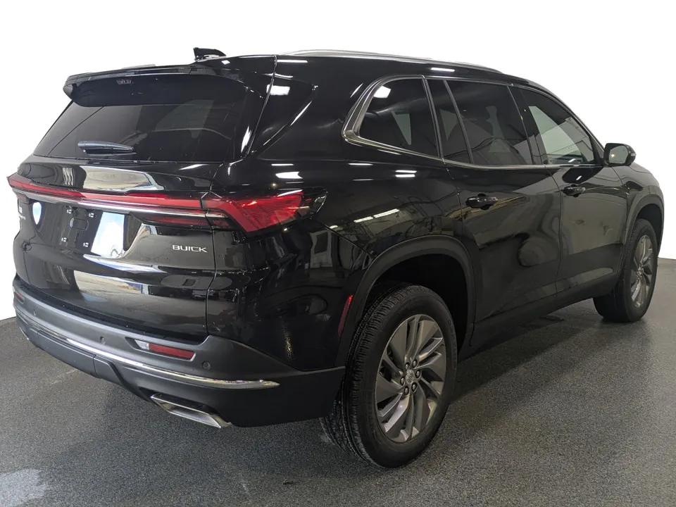 Buick Enclave 2027 photo 3