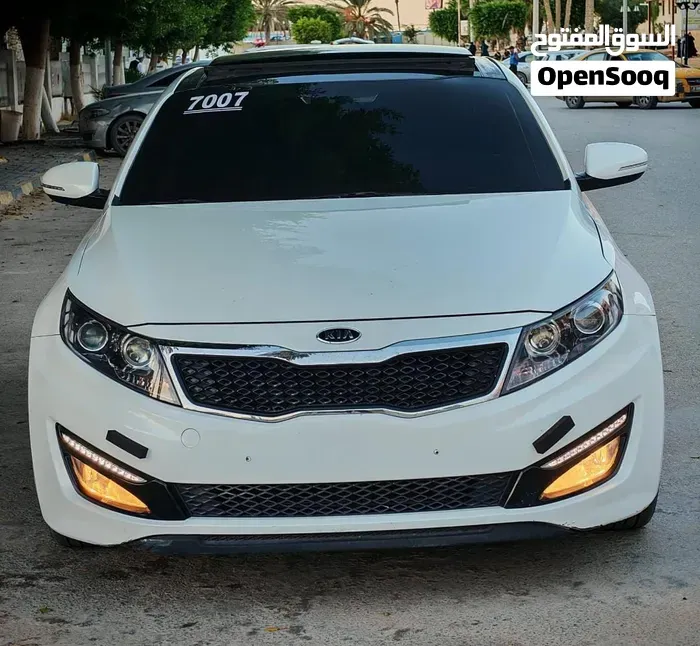 Kia K5 2011 photo 5