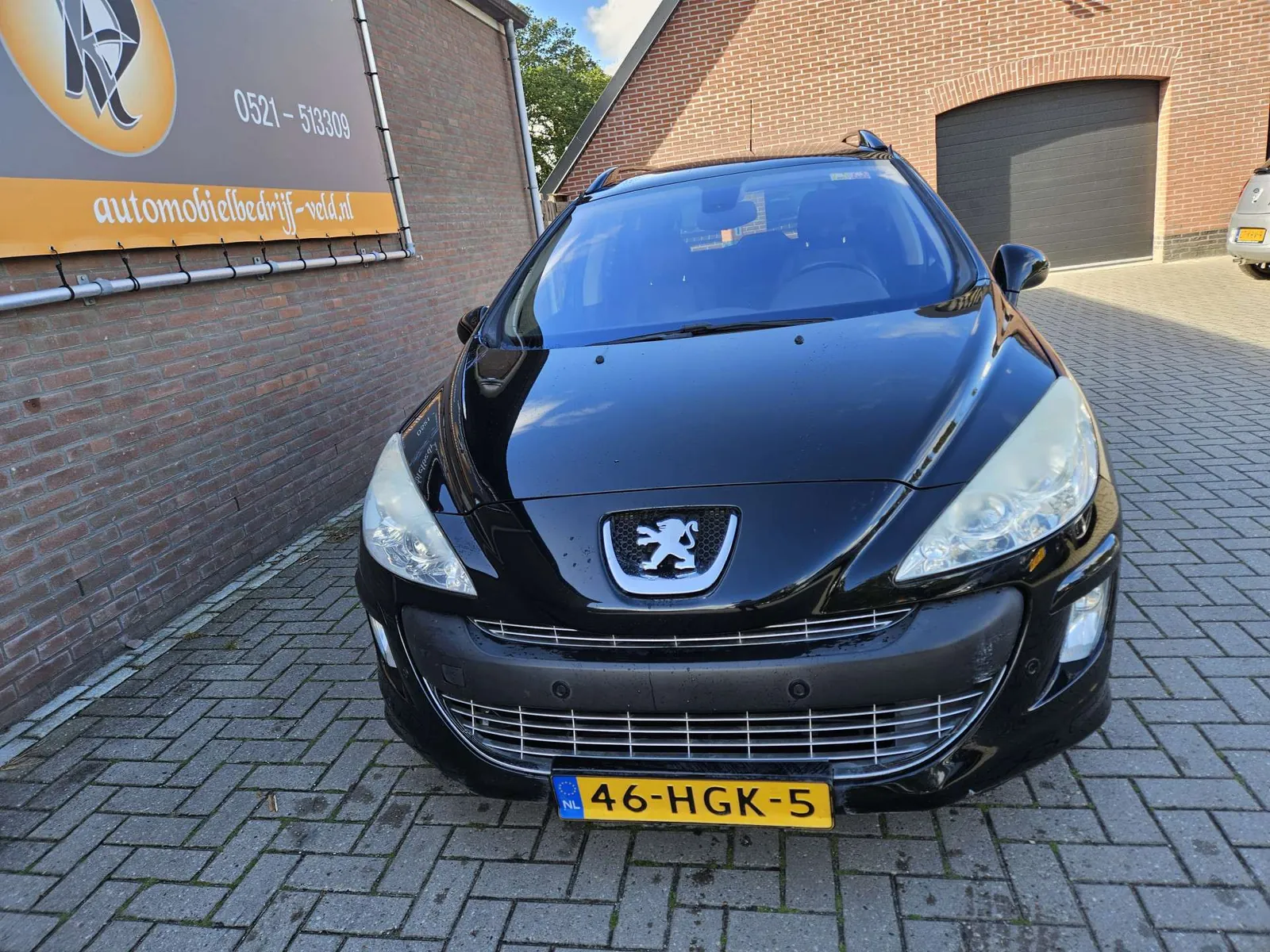 Peugeot 308 2008 photo 3