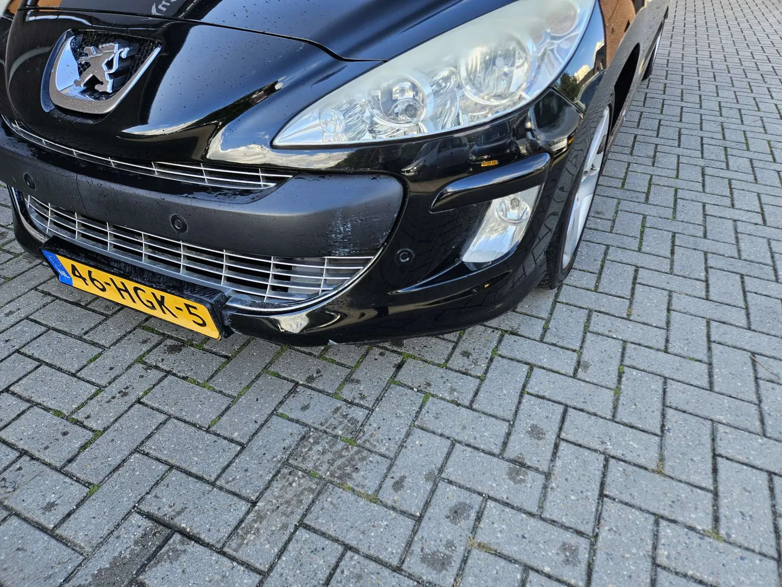 Peugeot 308 2008 photo 2