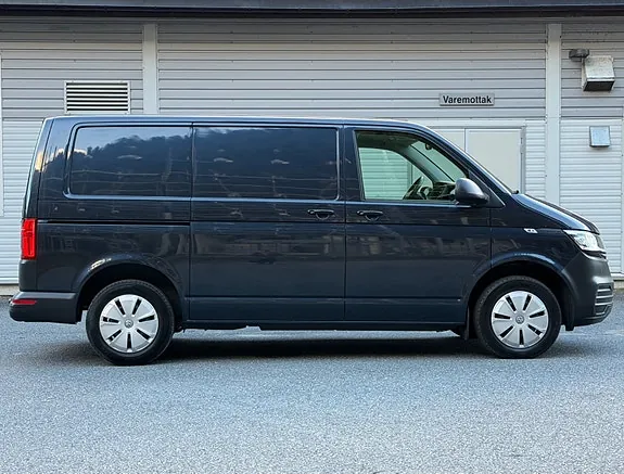 Volkswagen Transporter 2021 photo 2