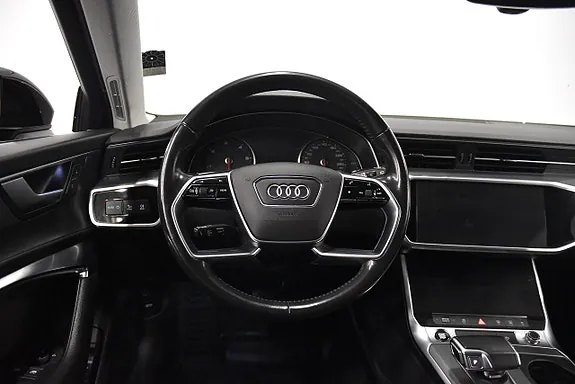 Audi A6 2021 photo 2