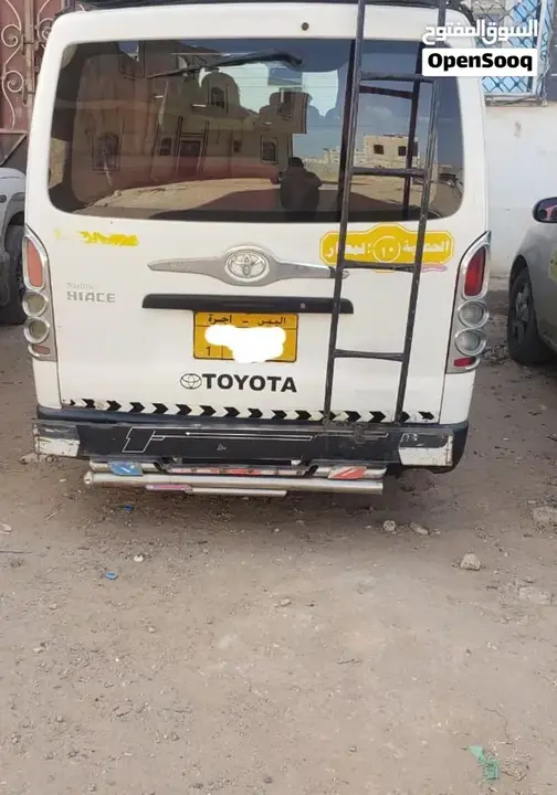 Toyota Hiace 2013 photo 4