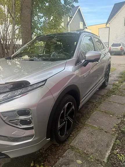 Mitsubishi Eclipse Cross 2021 photo 3