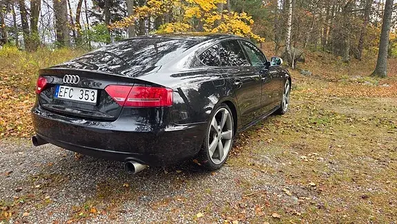 Audi A5 2011 photo 4