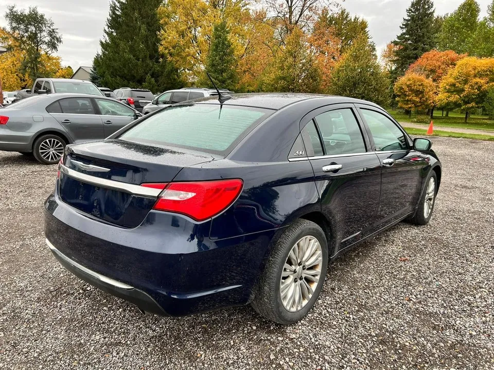 Chrysler 200 2014 photo 5