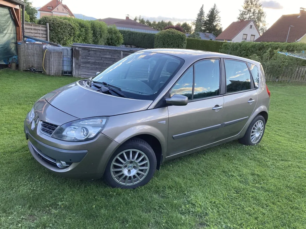 Renault Scenic 2008 photo 2
