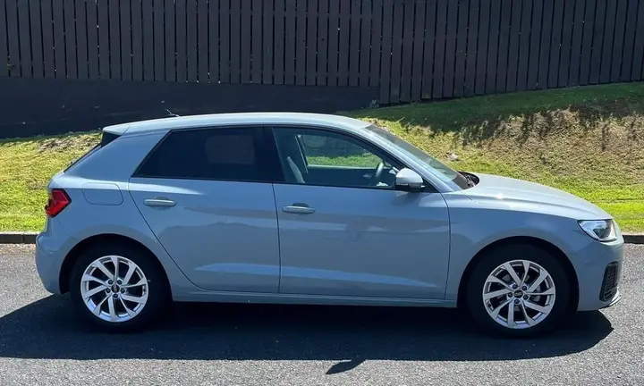 Audi A1 2024 photo 4
