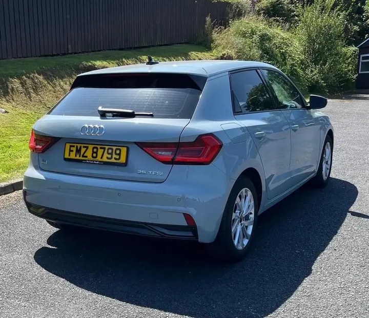 Audi A1 2024 photo 5