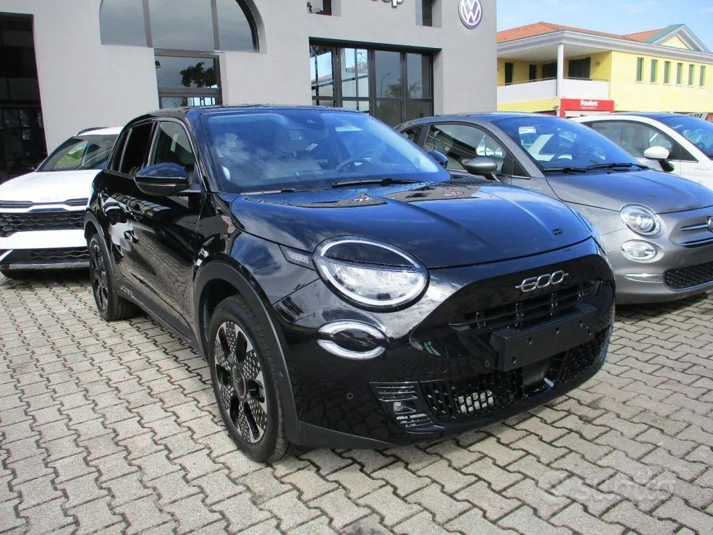 Fiat 600 2025 photo 2
