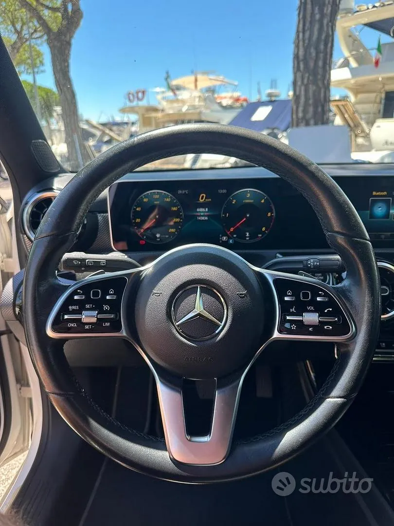 Mercedes-Benz 180 2019 photo 5