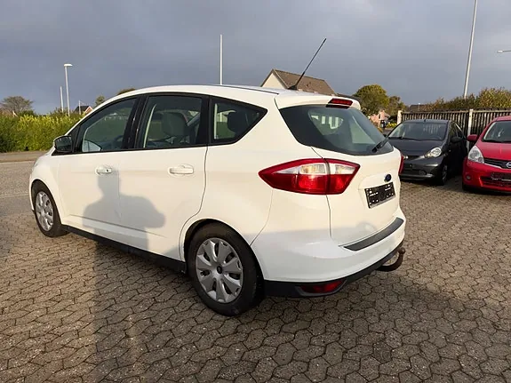 Ford C-Max 2013 photo 4