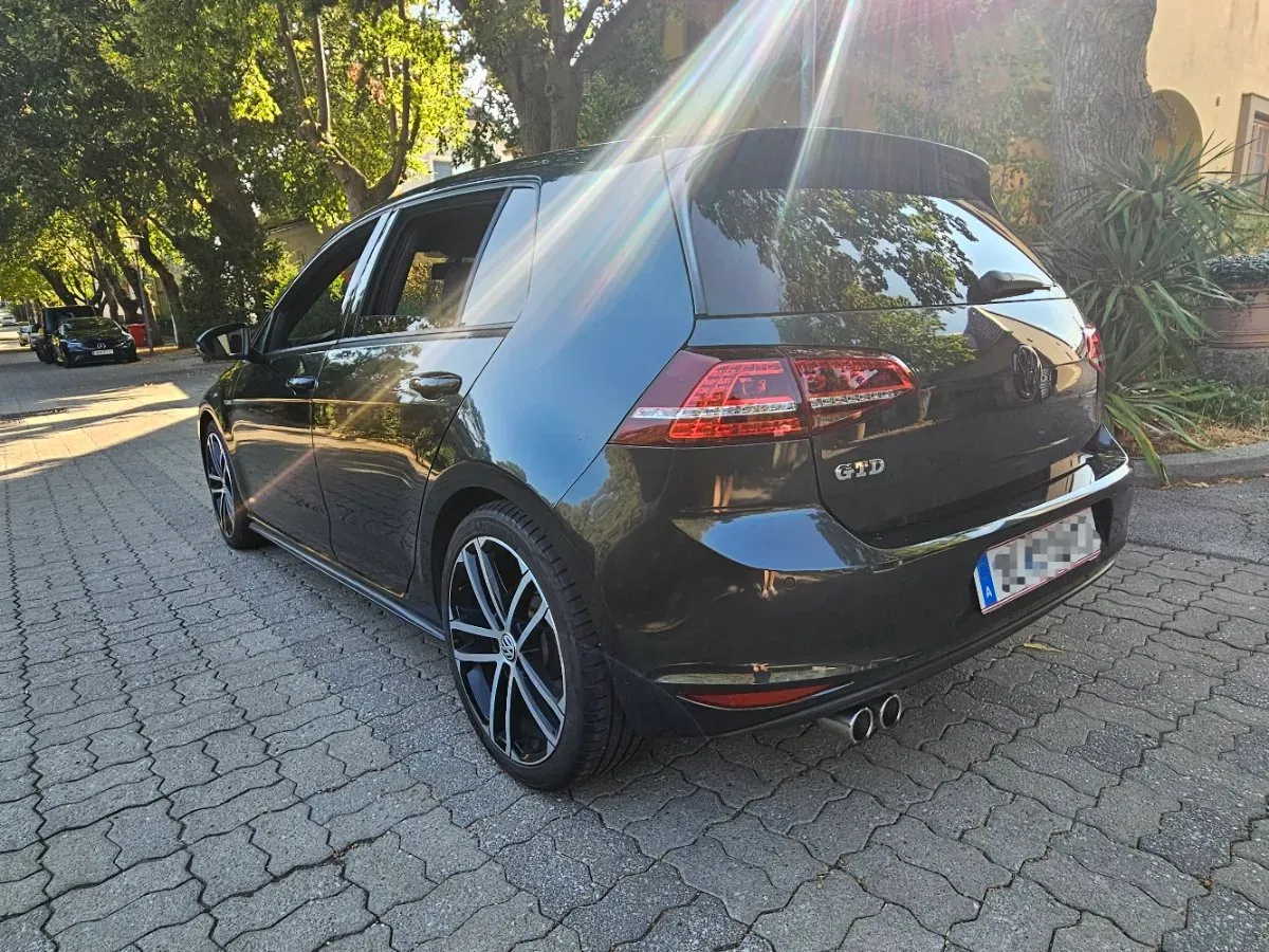 Volkswagen Golf 2014 photo 2