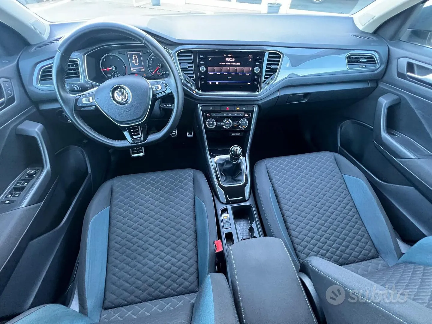 Volkswagen T-Roc 2019 photo 5
