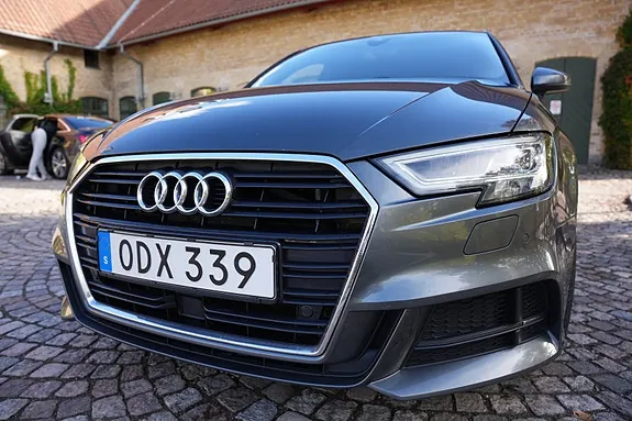 Audi A3 2017 photo 3