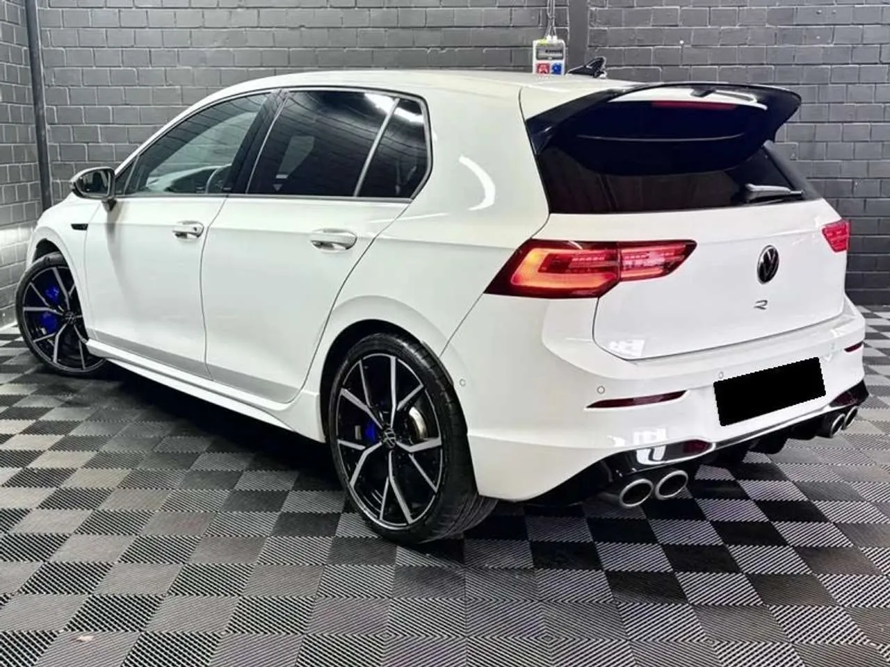 Volkswagen Golf R 2023 photo 4