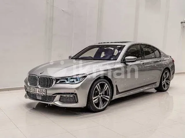 BMW 740E