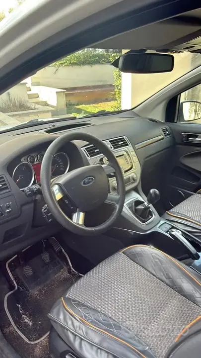 Ford Kuga 2009 photo 4