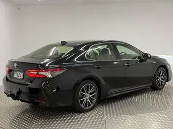 Toyota Camry 2023 photo 4